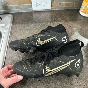Boys Nike Superfly Mercurial cleats size 5.5Y